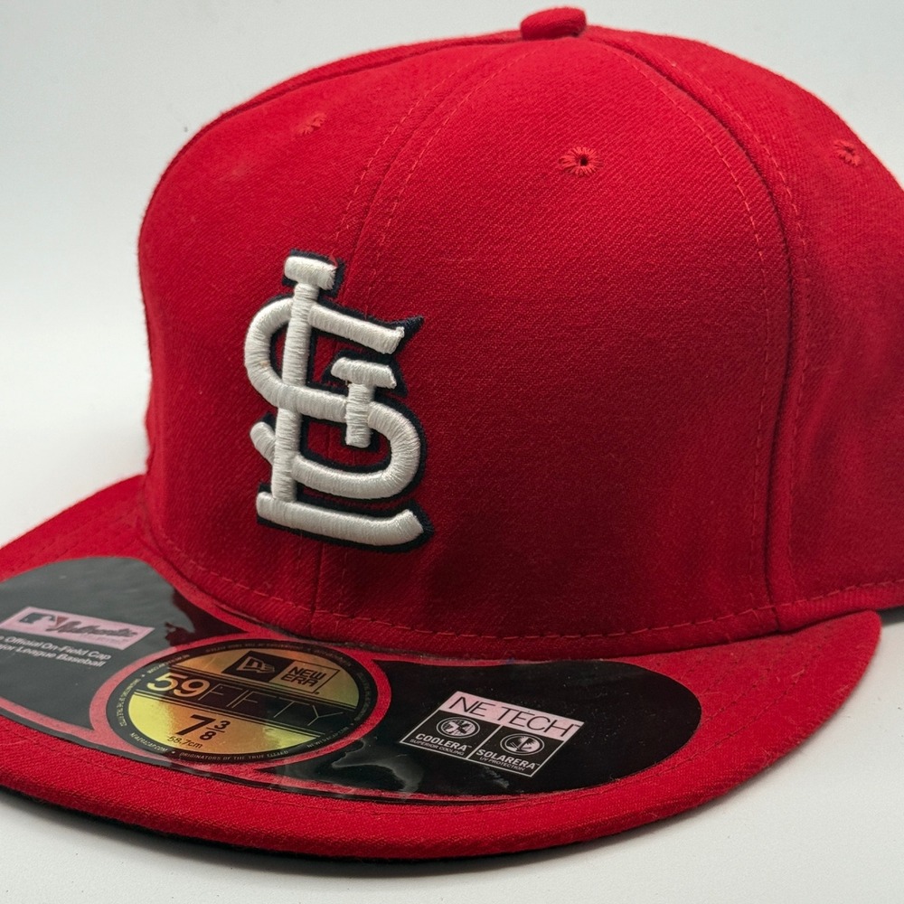 New Era 59FIFTY St Louis Cardinals Red Fitted Hat 7 3/8 MLB On Field Cap USA